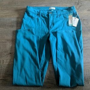 Nwt lila ryan colored skinny jean size 10